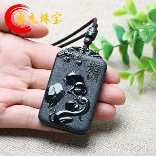 男子佩戴和田玉青玉吊坠后生活悄然改变
